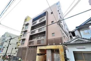 楠六住宅【4階】の外観