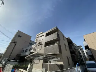 フェーブ島上の画像