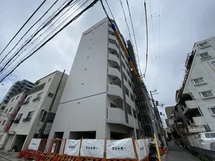 セオリー神戸ラメール【1階】の外観