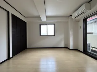 宝ビル【2階】の内装