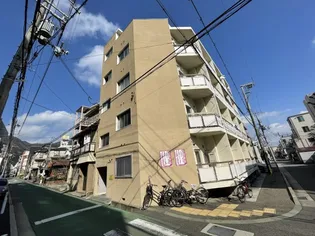寿マンション【1階】の外観
