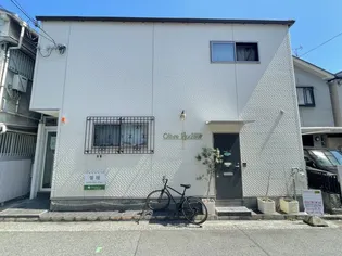 オリーブハウス【2階】の外観