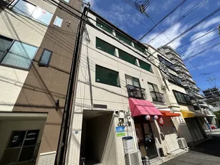吉川マンション【4階】の外観