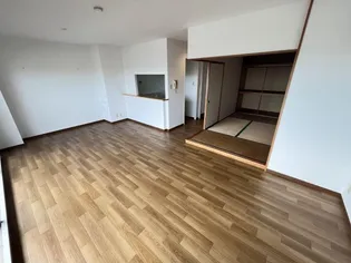 デメテル高取台【4階】の内装