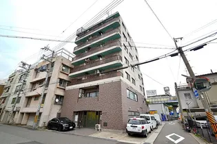 ハーバーズコート【3階】の外観