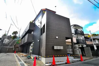 モダンアパートメント神戸湊川の画像