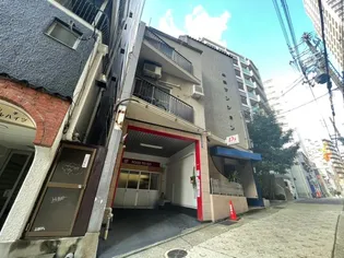 山海マンション【4階】の外観