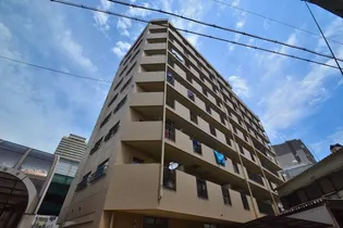 グランドシャトー兵庫【8階】の外観