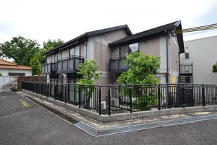 中山手ガーデンパレスA棟【1階】の外観