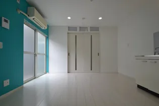 JS小山町【1階】の居間