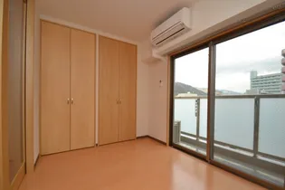 ラフィーノ山手【5階】の内装