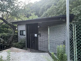 兵庫県神戸市兵庫区平野町天王谷奥東服【一戸建】の外観