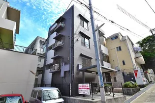 プランドール【2階】の外観