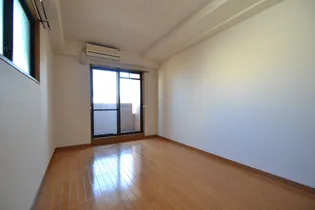 プレサンス新神戸【7階】の内装