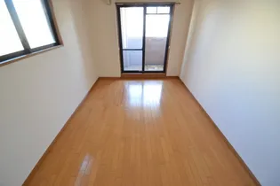 プレサンス新神戸【7階】の寝室