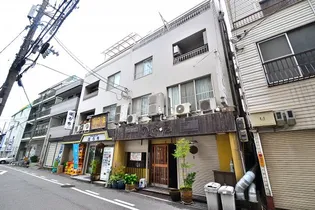 新芳地ビル【3階】の外観