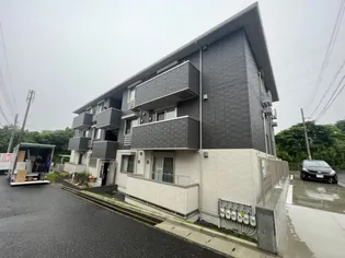 ラ・ヴェール杉尾台【1階】の外観