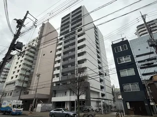 エストーネハーバーランド【13階】の外観