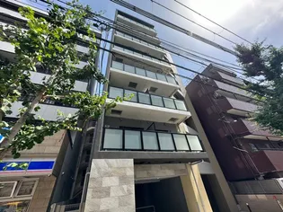 レ—ヴメゾン新神戸【6階】の外観
