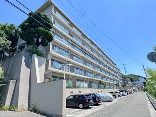 岡本パークマンション【3階】の外観