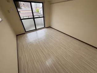 ジョイフル石屋川【3階】の内装