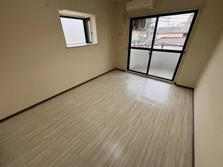 ジョイフル石屋川【3階】の内装