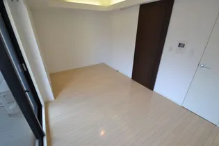 レジディア神戸元町【5階】の内装