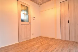 ビタミンテラス神仙寺【1階】の居間