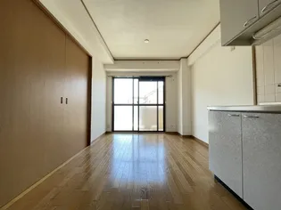 ラシュレ・ウエスト六甲【4階】の内装