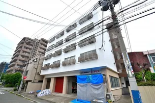 シルフィード・ドゥ・永沢【5階】の外観