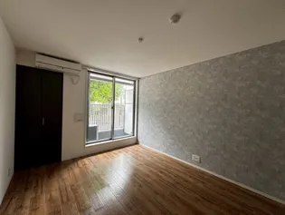 スリージェ5番館【1階】の内装