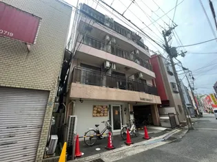 マンエイマンション【3階】の外観