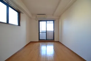 プレサンス新神戸【3階】の内装