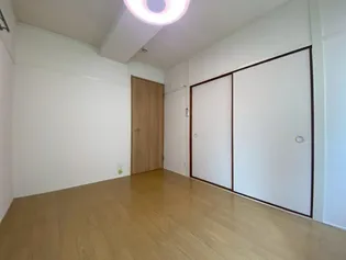 マンション幸宝【3階】の外観