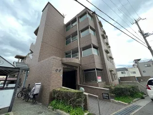 パールハイツ荒田【1階】の外観