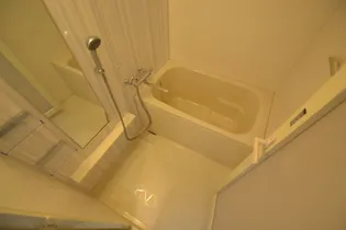 ボンニー元町【4階】の風呂