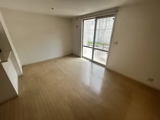 ガーデンコート西岡本の内装