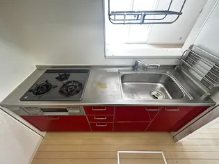 ガーデンコート西岡本のキッチン