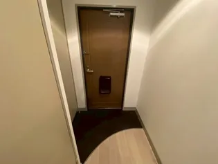 PACE MIKAGE【7階】の玄関