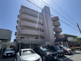 レ ブローニュの画像