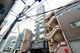 ララプレイスザ・神戸シルフ【4階】の外観