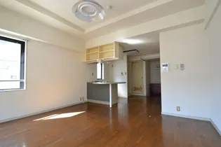 プリマベーラ神戸【2階】の内装