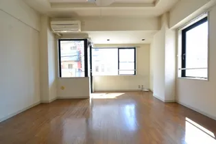 プリマベーラ神戸【2階】の寝室