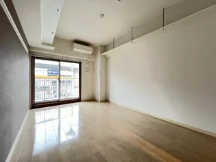 東灘OMパレス【2階】の居間