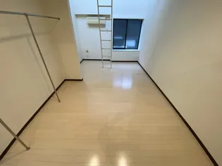 クレセンティア神戸・北野【2階】の内装