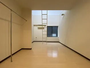 クレセンティア神戸・北野【2階】の内装