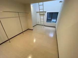 クレセンティア神戸・北野【2階】の内装