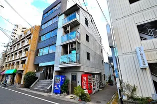 アベニュー橘【2階】の外観