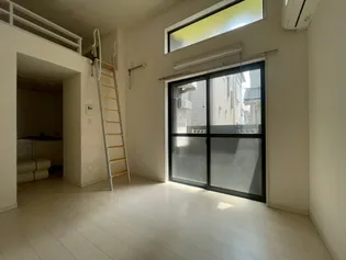 Reef【1階】の居間