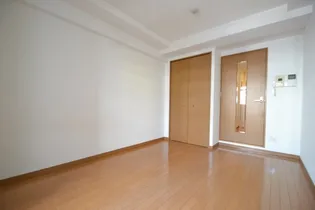 プレサンス新神戸【2階】の内装